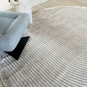 Carpet Featuring Curves and Straight Line Patterns